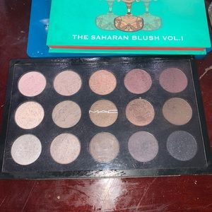 Mac eyeshadow palette 15